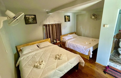 Koh Rong Sanloem Hostel | The Cliff Hostel