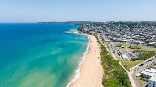 Merewether Apartment | The Cliff - Walk to Bar Beach and Merewether