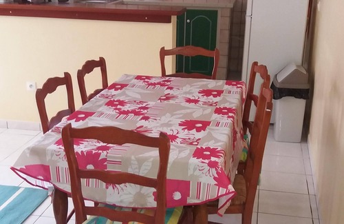 Sainte-Marie Apartment | the clos of paradise location