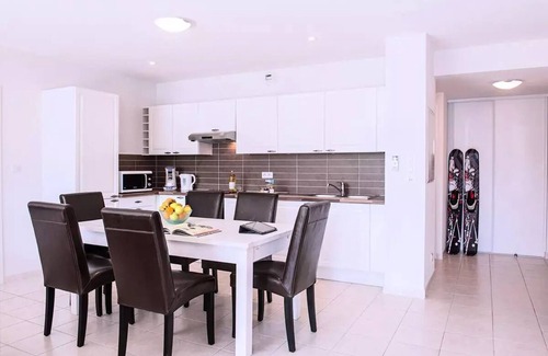 Chorges Apartment | The Clos of the Ecrin du Lac * - 5 Rooms 10 People