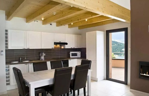 Chorges Apartment | The Clos of the Ecrin du Lac * - 5 Rooms 10 People