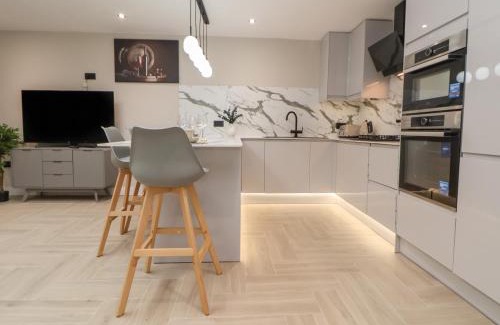 Chester House | The Cloud House Upton by Chester
