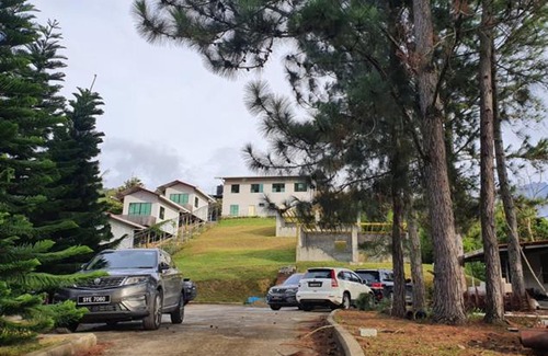 Kundasang Ski Chalet | THE CLOUD KINABALU- Chalet
