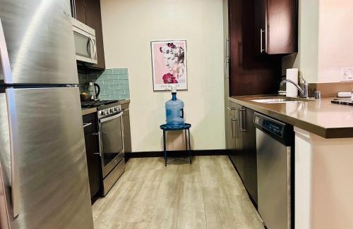 Los Angeles Apartment | The Clouds