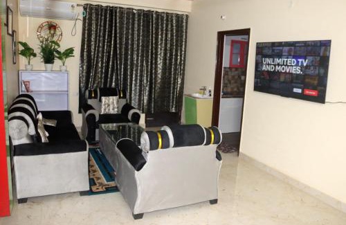 Varanasi House | The Cloudy Stay
