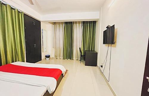 Patna Hotel | The Clovers Inn