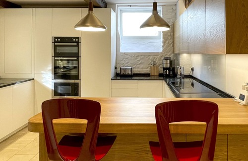 Brighton City Centre House | The Coach House - Your Perfect Private Getaway - Private Parking