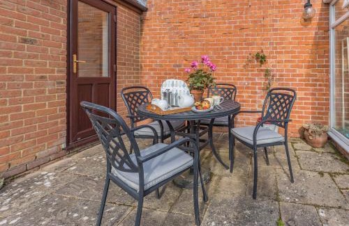 Willesborough House | The Coach House