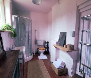 Cholderton Apartment | The Coach House