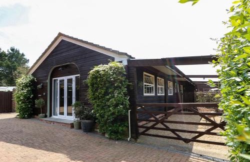 Brighstone House | The Coach House