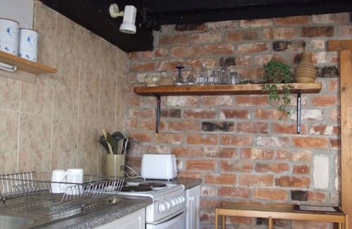 Barranisky Cottage | The Coach House - Terraced Cottage for 4 in the heart of Wicklow!
