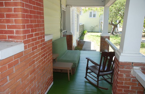 Aransas Pass House | The Coast House is Available now for rental. Contact us today!