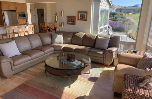 Bodega Bay House | “The Coast is Clear” Beautiful Views, Steps To Beach, Remodeled, Game Room!