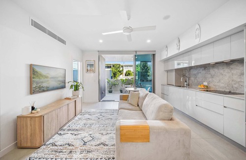 Bokarina Apartment | The Coastal Nook at Azzure Bokarina