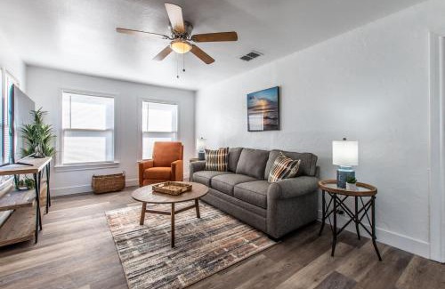 Bay Area House | The Coastal Nest Relax & Unwind in Style
