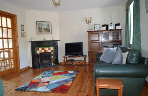 Rosscarbery House | The Cobbler Rosscarbery Holiday Cottage