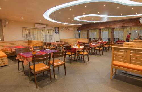 Gonikoppal Hotel | The Cocoon