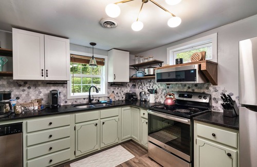 Sevierville House | The Coffee Cottage TN