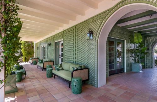 The Movie Colony Hotel | The Colony Palms Hotel and Bungalows - Adults Only