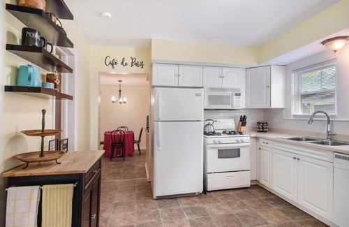 Bryant Pattengill East House | The Colorful Casita