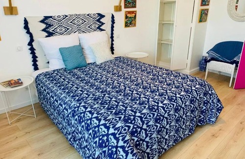 Commarin Bed & Breakfast | The colors of Commarin Chambre Blanche