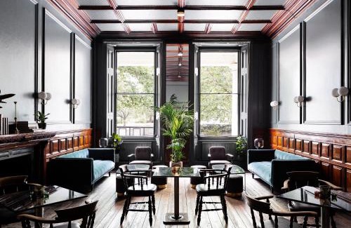 Bayswater Hotel | The Columbia