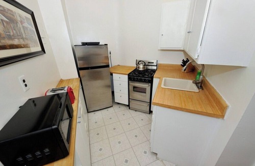 Central Park West Apartment | The Columbus II Vibe 8614