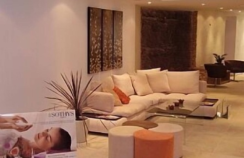 Mandria Apartment | The complex has a sauna and fitness room, health spa, jacuzzis, outdoor pools,