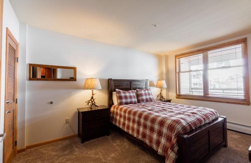 Winter Park Apartment | The Condo at the Gondo - SKI IN-SKI OUT!! Winter Park, Colorado