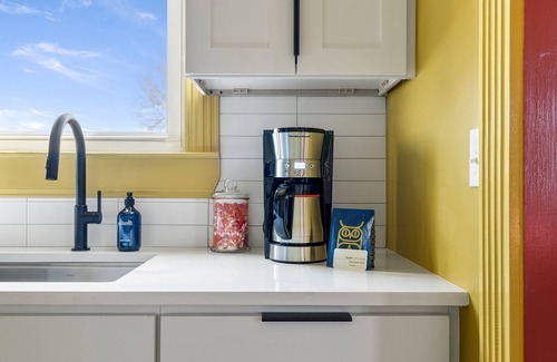 North Charleston Apartment | The Contemporary | Downtown Park Circle Gem