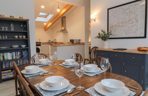 Devizes House | The Cook House