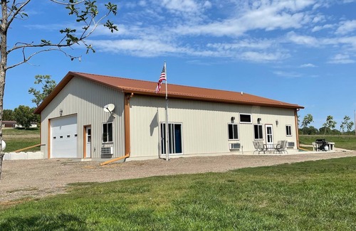 Bon Homme County House | The Copper Lodge in Springfield