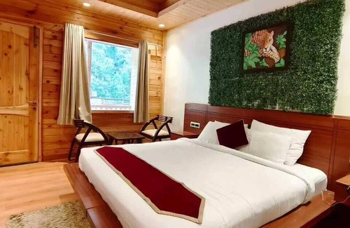 Lansdowne Hotel | The Corbett Downtown Resort