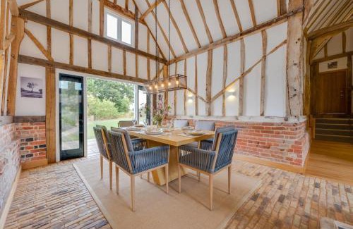 Ipswich House | The Corn Barn