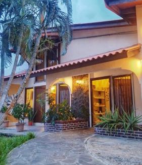 El Farallon del Chiru Hostel | The Corner Hostel