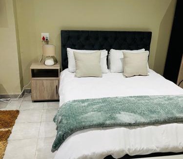Constantia Kloof Apartment | The Corner Nest