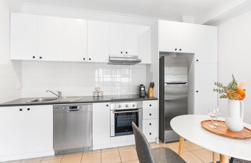 Saint Kilda South Apartment | The Cornerstone on Inkerman