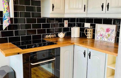 Kilmore Apartment | The Cosy Castaway