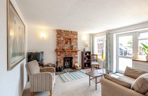 Boreham Street House | The Cosy Cow Shed