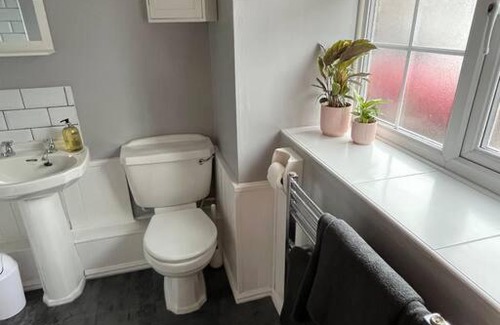Boreham Street House | The Cosy Cowshed on the 1066 Country Walk