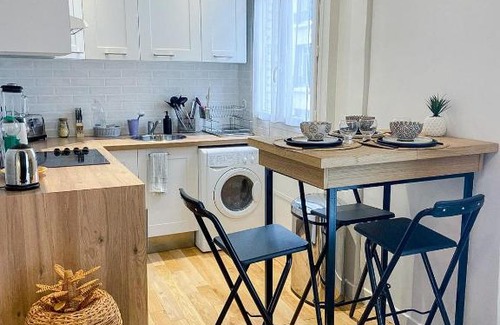 Asnieres-sur-Seine Apartment | The Cosy Heavens - Asnières sur seine