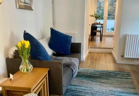Laxey Apartment | The Cottage, Bridge House