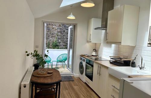 Laxey Apartment | The Cottage, Bridge House