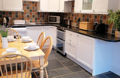Ashburton House | The Cottage - Dartmoor