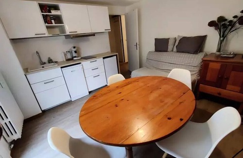 Puy-Saint-Vincent Apartment | The cottage - EACH APARTMENT AT PIED PISTS -6 PERS