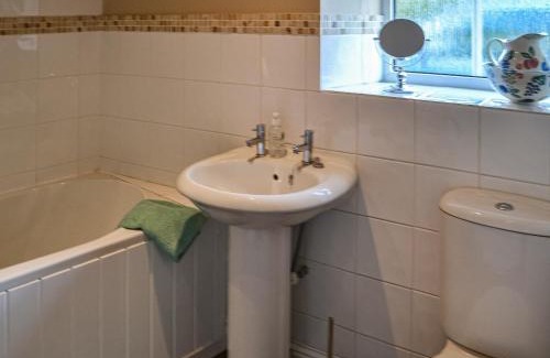 Lesbury House | The Cottage