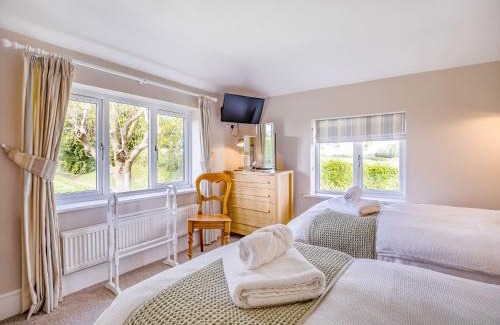 Horncastle House | The Cottage