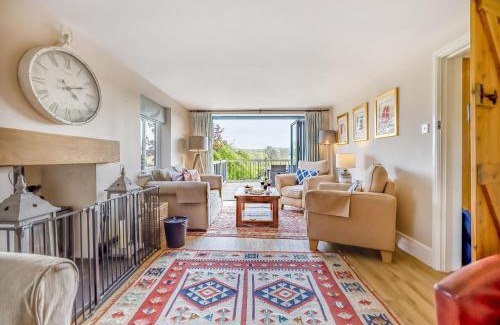 Horncastle House | The Cottage