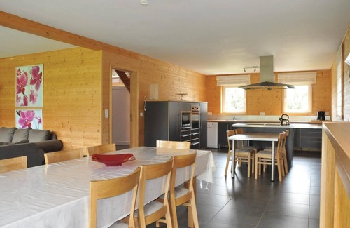 Noiseux House | The cottage is located between other houses in a dead end street in the village of Enneille.