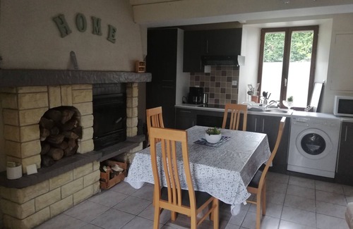Anctoville House | The cottage of the red house